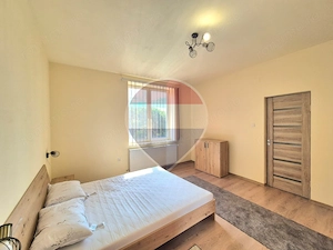 Apartament cu 3 camere, la prima închiriere, în zona centrală - imagine 5