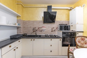 Apartament cu 3 camere, grădină proprie+loc de parcare- Str. Luminii - imagine 10
