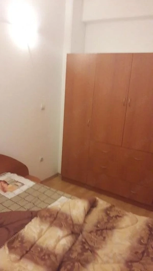 Inchiriez apartament zona ARED UTA contra prestarii de servicii de curatenie la casa - imagine 4