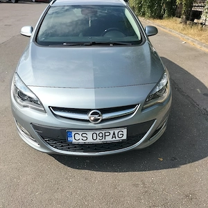 Vând Opel Astra j tourer  - imagine 1