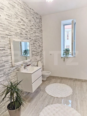 Apartament cu 4 camere, 130 mp, zona Ultracentrală - imagine 13