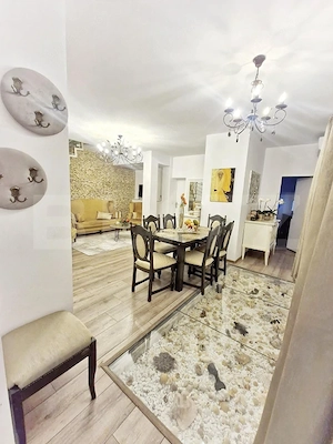 Apartament cu 4 camere, 130 mp, zona Ultracentrală - imagine 2