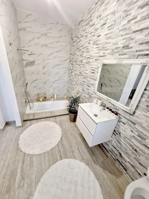 Apartament cu 4 camere, 130 mp, zona Ultracentrală - imagine 12