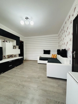 Apartament 2 camere, Zona Rogerius