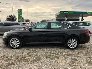 Skoda Superb Automata DSG 1.8tsi 180cp 2016 TVA Deductibil - imagine 2