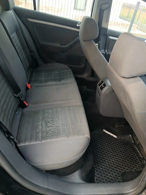 VW Golf 5 _1.4 Mpi - imagine 6