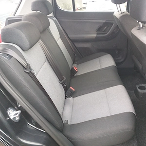 Skoda Fabia 1,2 benzina , an 2011 ,euro 5. Si un Break 1,2 an 2011 - imagine 5