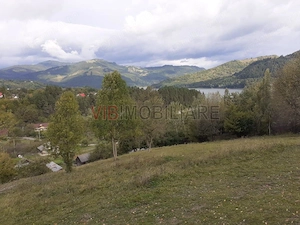 ceahlau , 1000mp , lotizare la cererea clientului , vedere superba catre lac - imagine 1