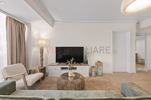 Titanic White, apartament lux, vedere frontala la mare - imagine 8