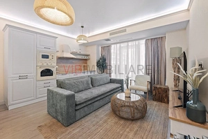 Titanic White, apartament lux, vedere frontala la mare - imagine 1