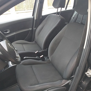 Renault Clio 1,2 benzina ,an 2011 , klimatronic ,euro 5 - imagine 3
