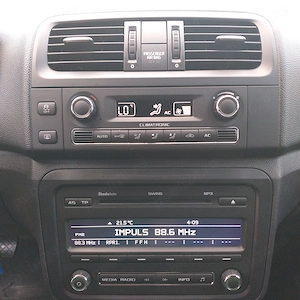 Skoda Fabia 1,2 benzina , an 2011 ,euro 5. Si un Break 1,2 an 2011 - imagine 10