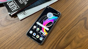 Motorola G 53 5G 128 gb  procesor Snapdragon dual sim 120 Hz E-SIM la cutie accesorii