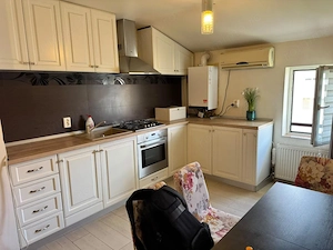 Apartament cu 3 camere, decomandat, 66 mp utili - Dambovita - imagine 4