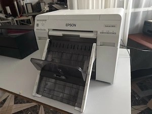 Vând afacere la cheie: print fotografii și producție albume foto   Epson SureLab D800