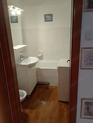 Inchiriez apartament 2 camere Brasov,cartierul Tractorul - imagine 6