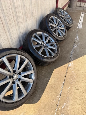 jante r17 originale VW 225/45 R17