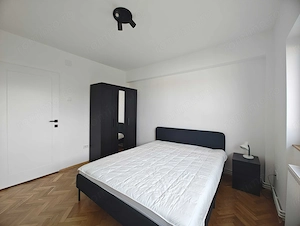 Inchiriez apartament 4 camere, mobilat, complet utilat, ultracentral - imagine 4