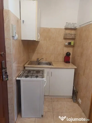 Vând garsonieră in Calea Buziașului   zona AEM - imagine 8