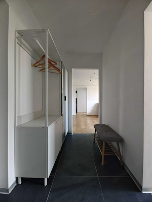 Inchiriez apartament 4 camere, mobilat, complet utilat, ultracentral - imagine 7