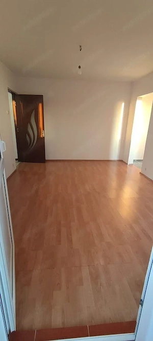 Apartament 2 camere, str. Viitorului, Sacele - imagine 2
