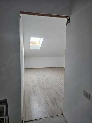 Apartament de vanzare in zona Gavril Muzicescu la mansardă - imagine 3