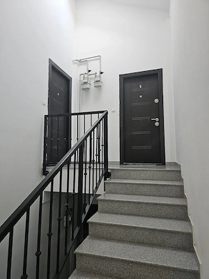 Apartament de vanzare in zona Gavril Muzicescu la mansardă - imagine 4