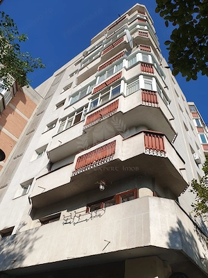 APARTAMENT 3 CAMERE//SCOALA 14//ZONA PARC MIHAI VITEAZUL - imagine 6