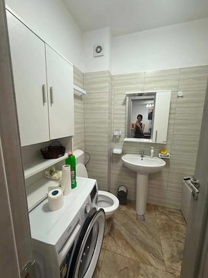 Ofer spre inchiriere Apartament 2 Camere cu Centrala .NOU - imagine 4