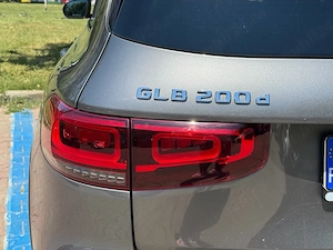 Mercedes GLB 200 4 matic  - imagine 9
