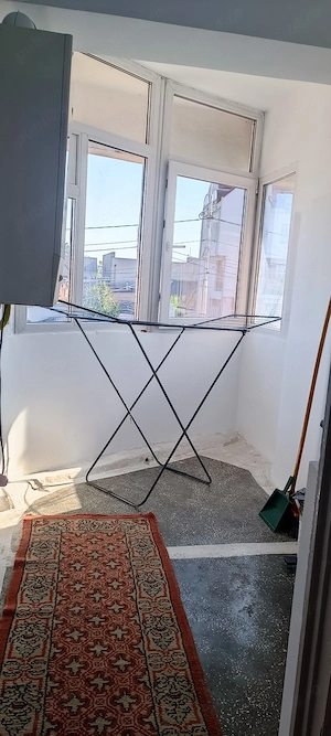 Apartament cu o cameră - Piața Mare, Bârlad - imagine 5