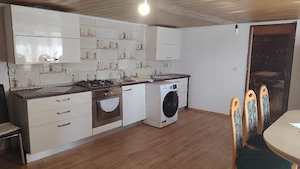 Vând casa renovată în Alparea - imagine 7