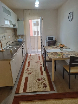 inchiriez apartament  - imagine 5