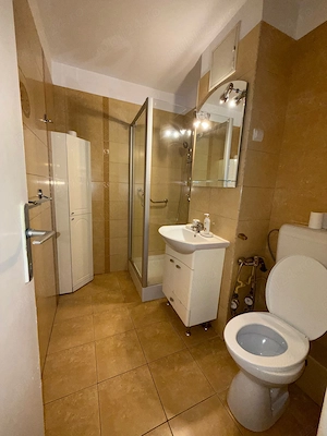 Închiriez apartament 2 camere - imagine 7