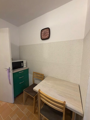Închiriez apartament 2 camere - imagine 5