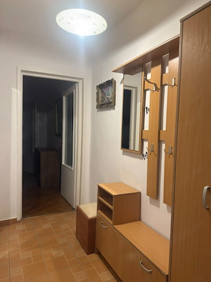 Închiriez apartament 2 camere - imagine 4