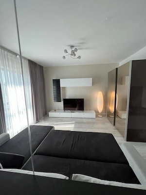 Lujerului, Poli, Complex 21, bloc nou,   garsoniera cu centrala proprie