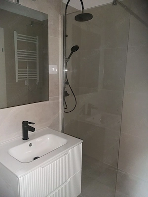 Închiriez apartament 2 camere, 58 mp, terasa 12 mp, parcare subterana, Iris Ansamblu Elitte City - imagine 2