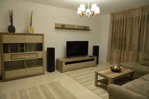 Vil #259; de lux cu 4 camere, 3 dormitoare cu b #259;i proprii  #537;i curte privat #259; – l #226;n - imagine 3