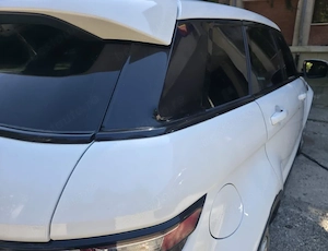 Evoque, 2.2 Diesel, cutie manuală, 2012, 137.800 km, pachet iarnă - imagine 4