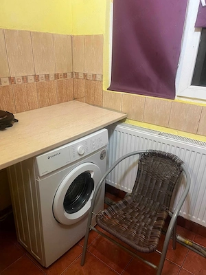 Închiriez garsoniera Calea Lipovei Piata Noua - imagine 6