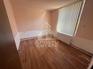 Casă zona centrală ,disponibilitate imediată - imagine 5