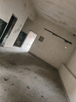 Vand spatiu constructie in Orsova Mehedinti  - imagine 3