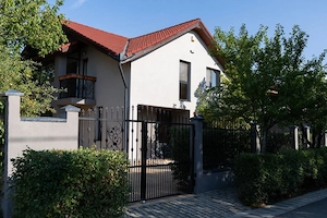 Casă individuală, Dumbrăvița, str Dorului — aproape de British și Babel
