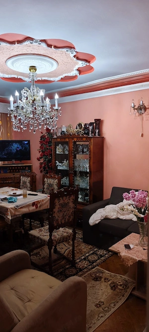 Vând apartament in Sibiu confort 1 de 92 mp, 4 camere decomandate (opțiune a 5-a), bucătărie, 2 băi  - imagine 9