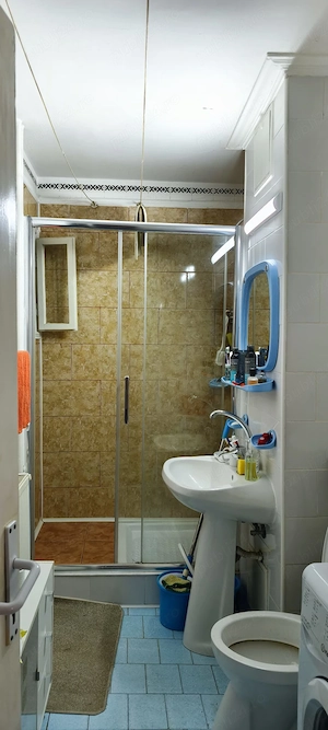 Vând apartament in Sibiu confort 1 de 92 mp, 4 camere decomandate (opțiune a 5-a), bucătărie, 2 băi  - imagine 7