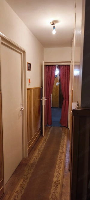 Vând apartament in Sibiu confort 1 de 92 mp, 4 camere decomandate (opțiune a 5-a), bucătărie, 2 băi  - imagine 6