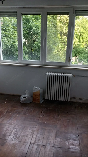 De vânzare apartament cu doua camere decomandate în Calea Sagului  - imagine 2