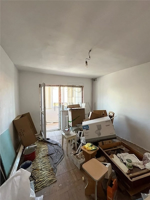 Sagului - 2 Camere - Etaj 1 - Decomandat - Partial renovat - Bloc izolat - imagine 3