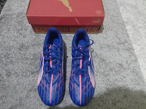 Ghete de fotbal puma